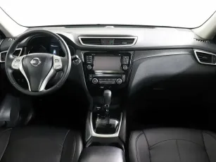 Nissan  6