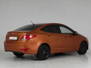 Hyundai  6