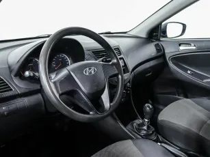 Hyundai  7