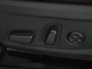 Kia  18