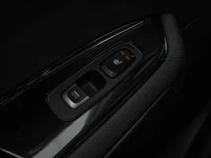 Kia  25