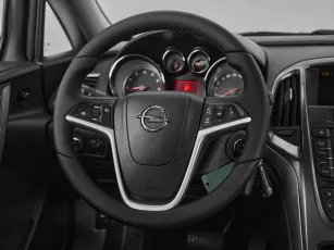 Opel  10