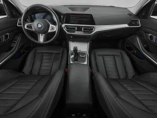 BMW  8