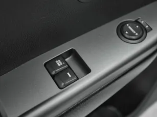 Kia  11