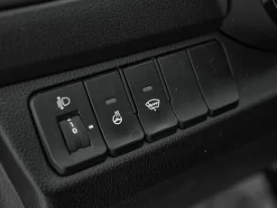 Kia  12