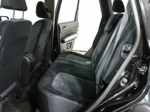 Nissan  15