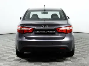 Kia  6