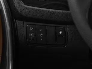 Kia  14