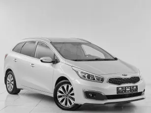 Kia  3