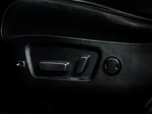 Toyota  13