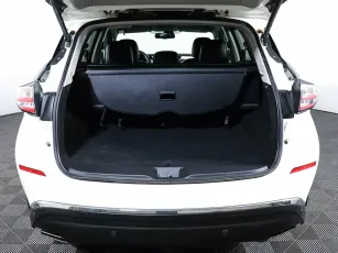 Nissan  24