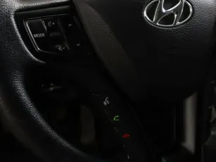 Hyundai  12