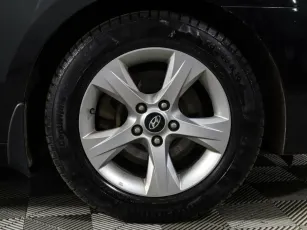 Hyundai  7