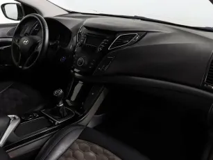 Hyundai  8