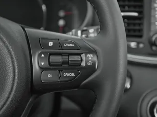 Kia  13