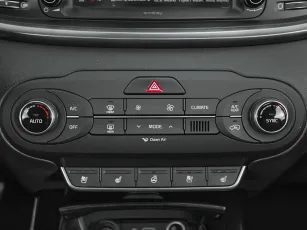 Kia  19