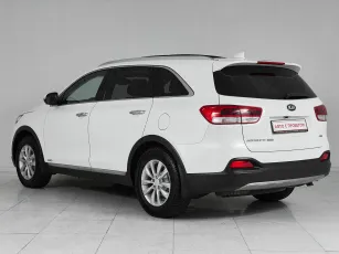 Kia  4