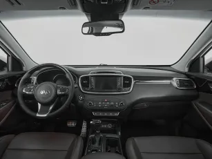 Kia  9