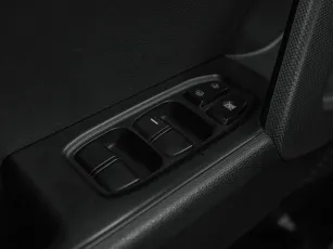 Hyundai  13