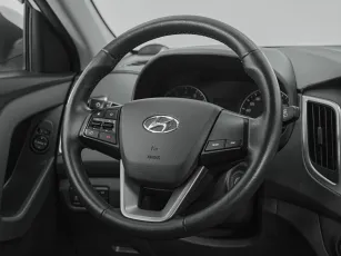 Hyundai  10