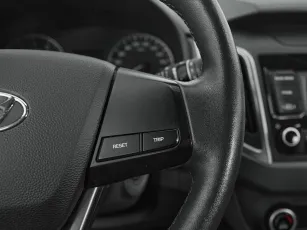 Hyundai  12