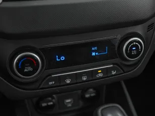 Hyundai  15