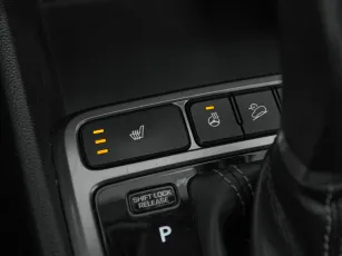 Hyundai  16