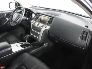 Nissan  6