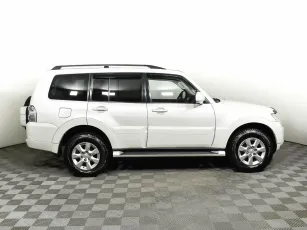 Mitsubishi  4