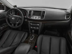 Nissan  9