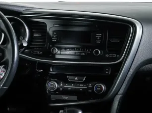 Kia  13