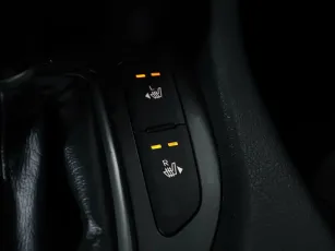Kia  16