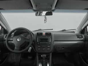 Volkswagen  8