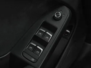 Audi  14
