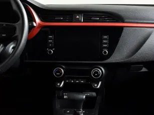 Kia  12