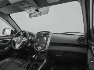Lifan  10