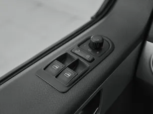 Volkswagen  13