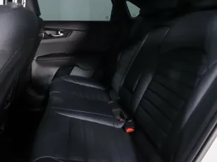 Kia  15