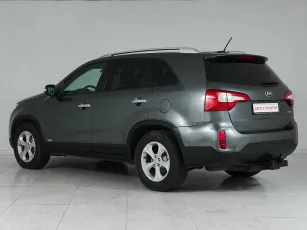 Kia  4