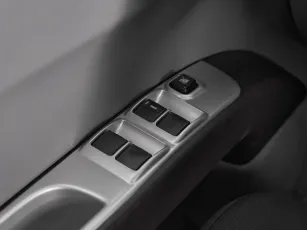 Mitsubishi  11