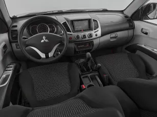 Mitsubishi  7