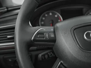 Audi  11