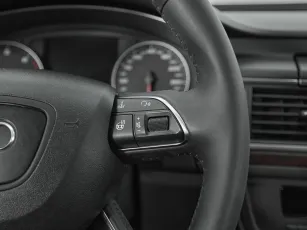 Audi  12