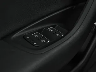 Audi  14
