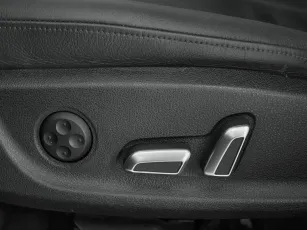 Audi  16