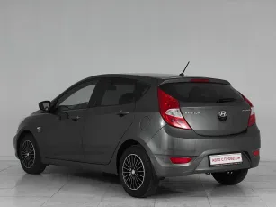 Hyundai  4
