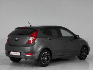 Hyundai  6