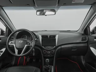 Hyundai  8
