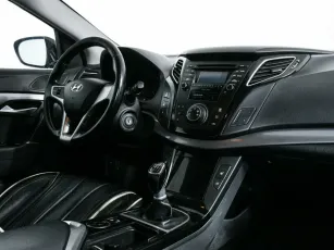 Hyundai  9