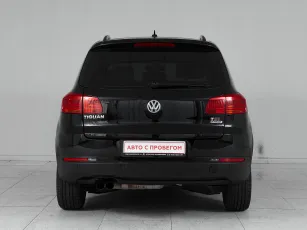 Volkswagen  5